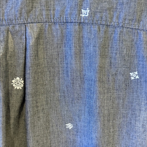 Vans Men's Blue Button Down Shirt Medium - Picture 4 of 6